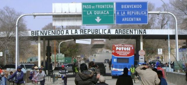 Argentina neg&oacute; el ingreso a grupo de haitianos que lleg&oacute; desde Bolivia