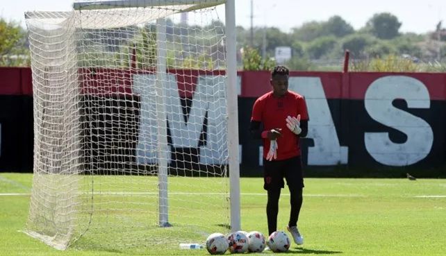 Iván Arboleda se sumó a Newells a fines de enero Iván Arboleda se sumó a Newells a fines de enero