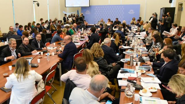 FMI: Frente de Todos y oposición firmaron dictamen acordado