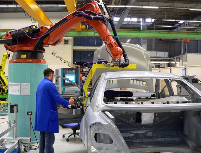 El modelo señala las categorías e industrias más sensibles.
