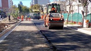 Histórico socavón en Bulevar y Urquiza: la obra entró en su etapa final y se habilita el tránsito