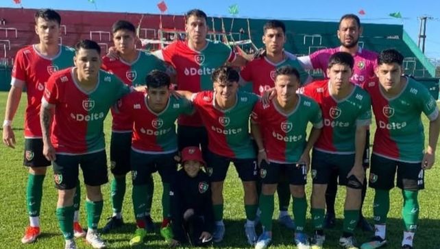 Asociación Rosarina de Fútbol. Aguirre se alzó con el triunfo ante Newells y ahora espera una victoria del Charrúa ante Pablo VI para seguir ilusionado con el título.&nbsp; &nbsp; &nbsp;