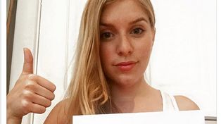 Una chica busca al hombre que la salvó en un ómnibus de ser agredida sexualmente