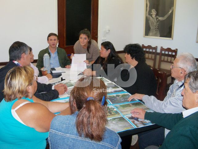 Vecinos de Villa del Parque, Villa Oculta y Barranquitas dialogaron con concejales