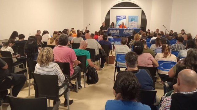 Asamblea de bases de Amsafé Asamblea de bases de Amsafé