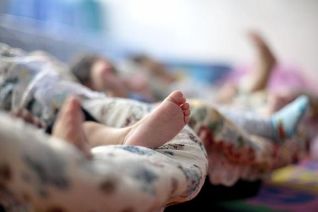 abrigo. La nueva legislación propone agilizar los trámites de adopción.