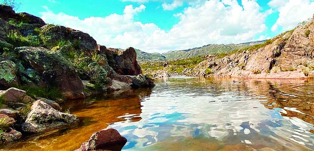 Mina Clavero, un imán para el turismo de aventura y naturaleza