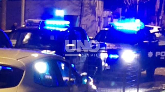 A balazos, le robó la moto a un repartidor que terminó de entregar una pizza