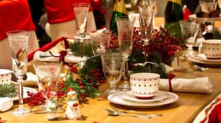 Cenar afuera en Navidad costará entre $380 y $650 por comensal