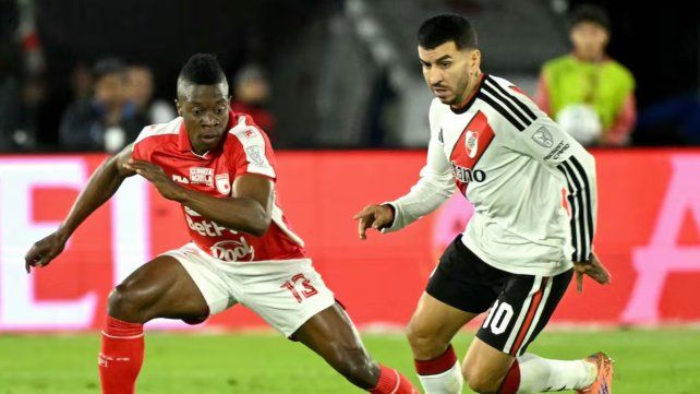 River recibe a Independiente Santa Fe con la obligación de ganar para meterse en cuartos