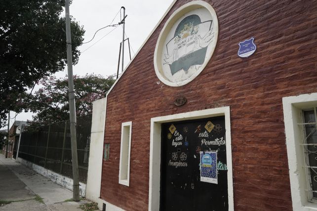 La Escuela Serrano fue durante la pandemia blanco de hechos vandálicos.
