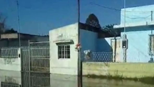 Más de 300 familias permanecen evacuadas en Concordia