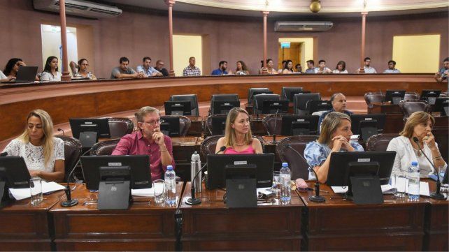 Diputados comenzó a debatir sobre las pensiones de gobernadores