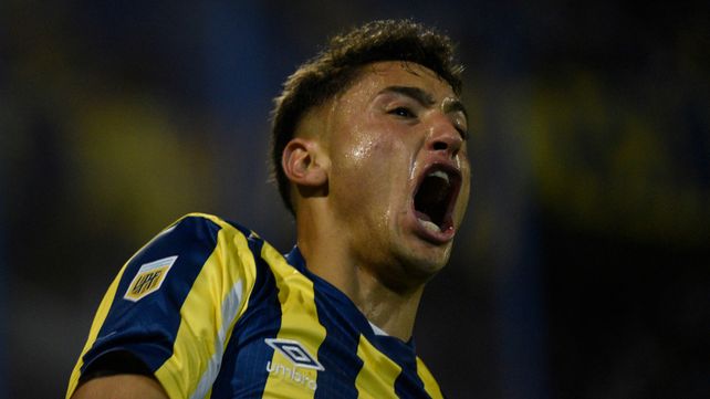 Alejo Veliz viene de tener una noche de ensueño en el partido ante River