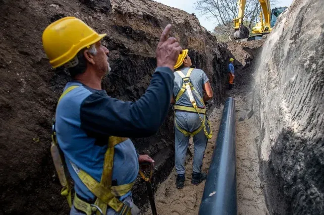 Paraná: comenzó la obra que optimizará el servicio de agua potable