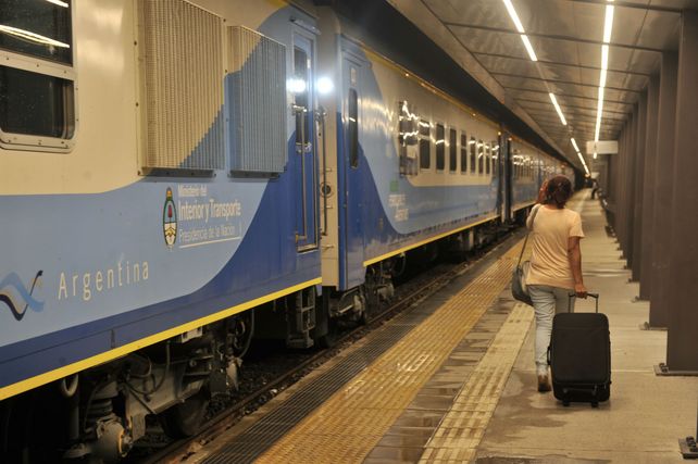 En la terminal se construyó un nuevo andén sobre el lado que tiene dirección a Buenos Aires.