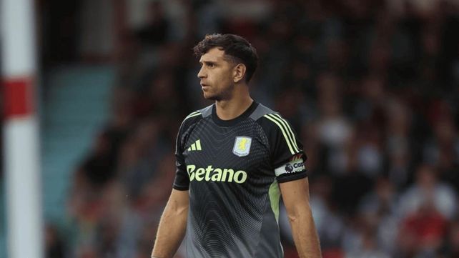 El error del Dibu Martínez le sirvió a Liverpool para ponerse 1 a 0.&nbsp;
