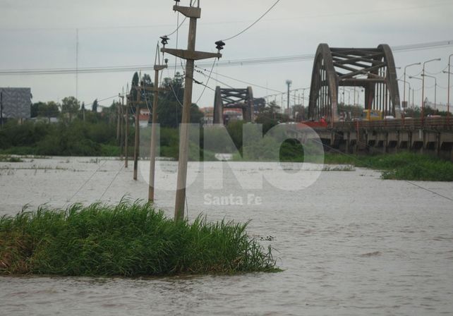 UNO Santa Fe / José Busiemi