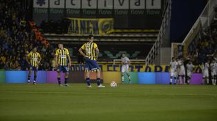 Central no estuvo a la altura y perdió ante un práctico Central Córdoba