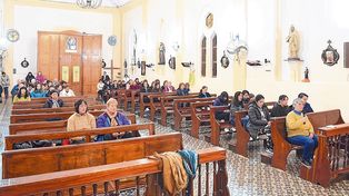 Alvarez reza por los jóvenes  desaparecidos en el Paraná