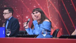 Moria Casan rompió en llanto al conocer la difícil historia de una de las participantes de El Bailando