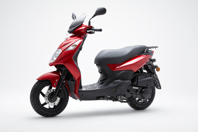 Las opciones de color vibrante y elegante hacen de Orbit una moto elegante.