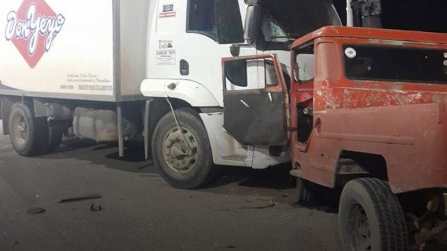Dos fallecido tras un choque en el acceso a Gualeguay.