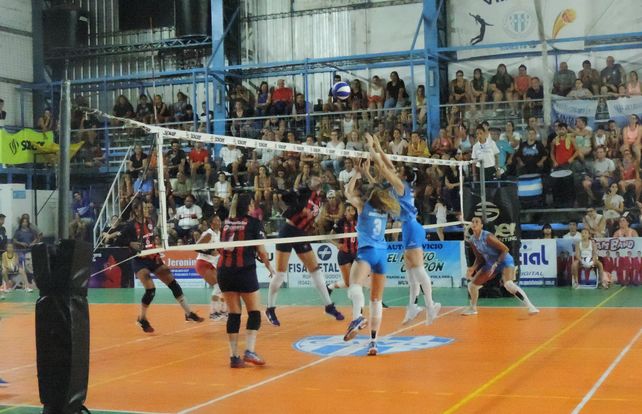 La idea es reprogramar todo el v&oacute;ley en el segundo semestre.