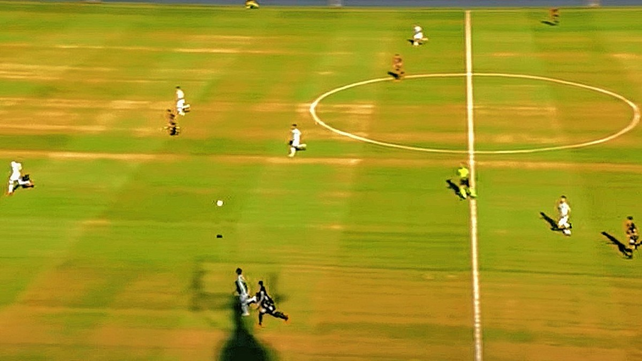 Polémica por el estado del campo de juego del Brigadier López