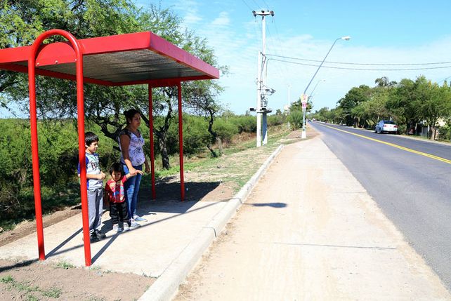 Inauguran la pavimentación del acceso a Alto Verde