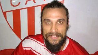 Daniel Osvaldo estuvo en la cancha cuando Talleres de Remedio de Escalada jugó ante San Martín de San Juan.