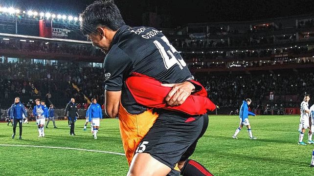 El triunfo de Colón ante Vélez, visto desde ángulo