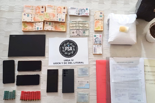 Los elementos secuestrados a la banda narco que operaba en Arroyo Seco y Fighiera.