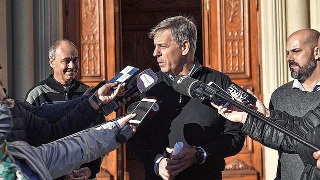 El intendente Emilio Jatón