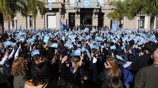 Alumnos de 4° grado de Santa Fe juraron lealtad a la bandera