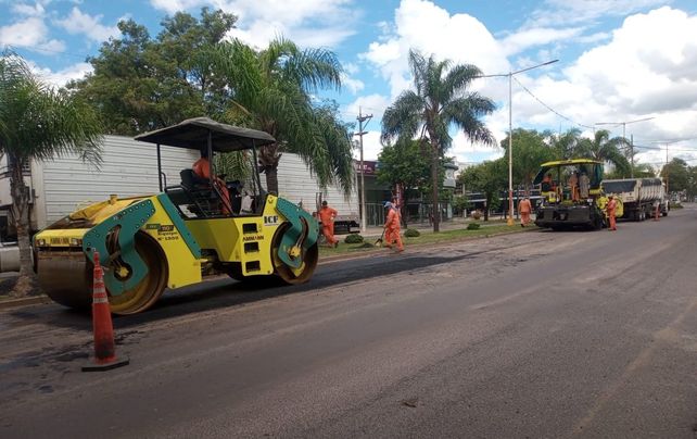 Contin an las obras viales en varios tramos de la ruta 11