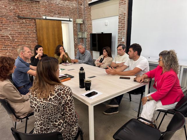 El punto central del encuentro fue analizar si la cooperativa puede acceder a la compra del inmueble que pertenece a la quiebra