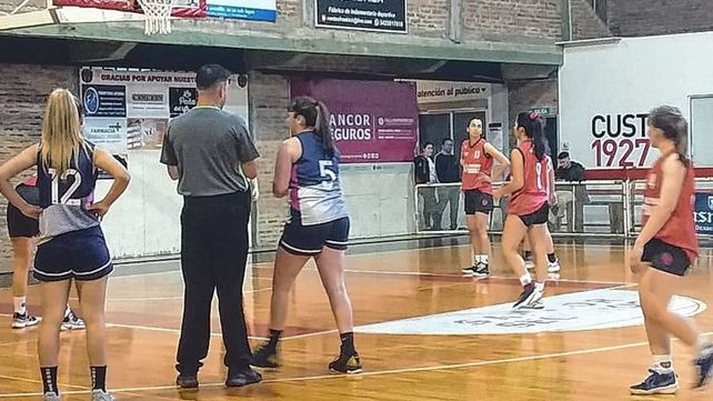 Náutico de Rosario le ganó a CUST en el Pay Zumé y continúa invicto en la Copa Santa Fe.