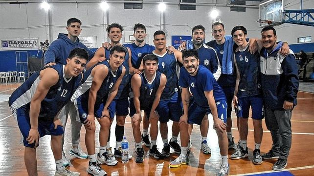 Gimnasia goleó a Peñarol de Rafaela y continúa invicto en la Copa Santa Fe de Básquet.