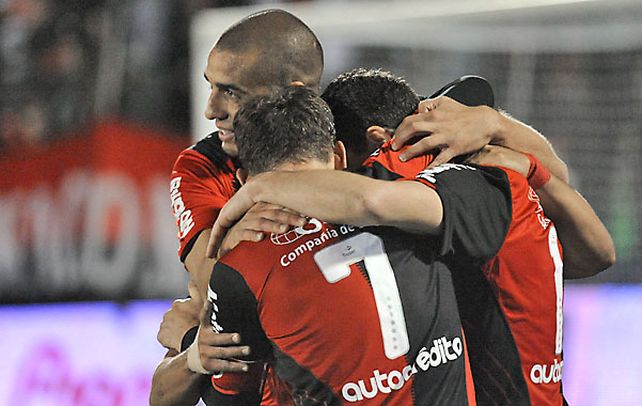 Juntos por el objetivo. Trezeguet