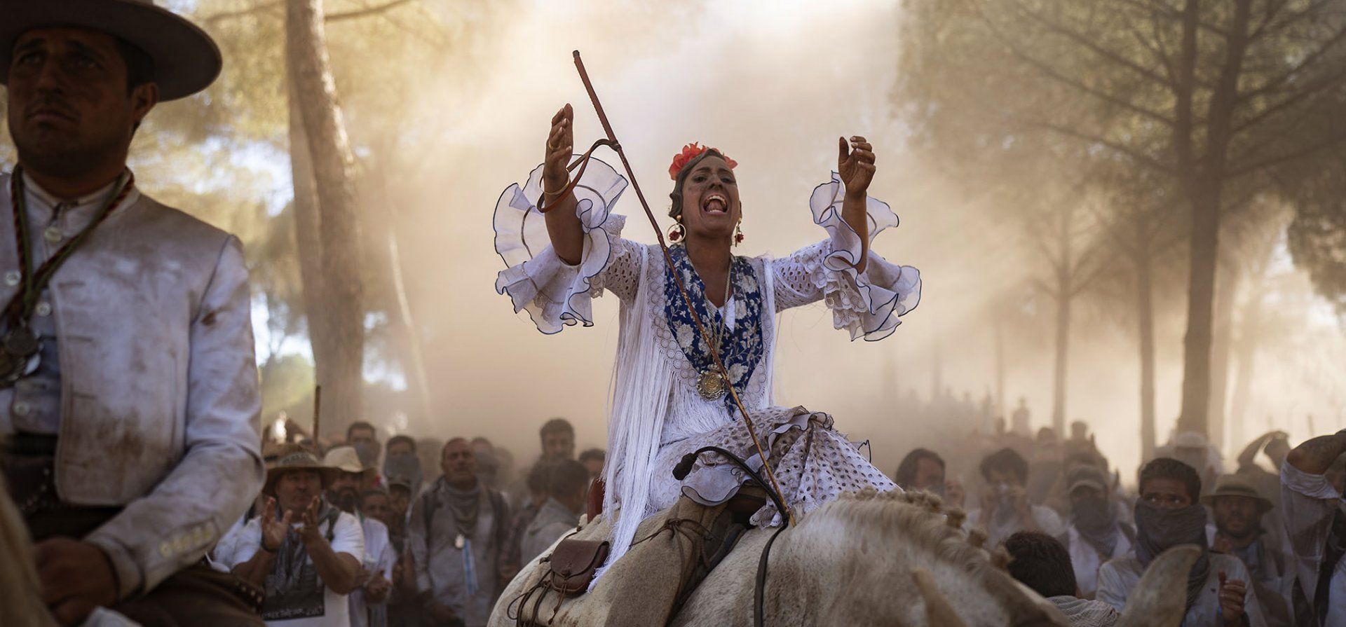 Las mejores fotos de la peregrinación anual de la Virgen del Rocío en España