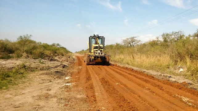 Renuevan seis consorcios para mejorarlos caminos rurales