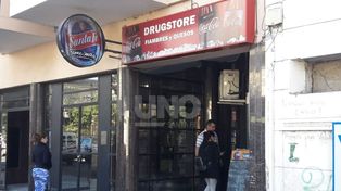 Robaron un drugstore en pleno microcentro