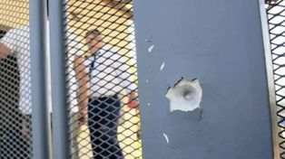 La sede de Televisión Litoral, en avenida Presidente Perón al 8100, blanco de un atentado a disparos.&nbsp;