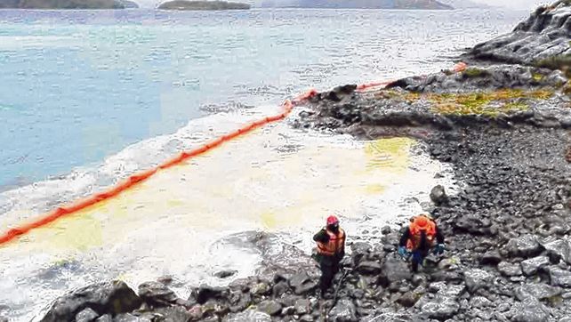 La isla Guarello. La zona del vertido está situada a 250 kilómetros al noroeste de Puerto Natales.
