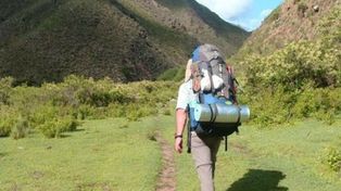 Buscan a una joven montañista desaparecida en un cerro de Catamarca