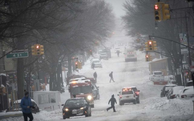 Imágenes de la histórica nevada en Nueva York