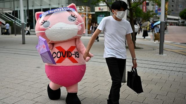 Veinte imágenes del lunes en un mundo en crisis por el coronavirus
