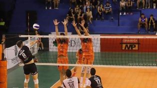 Obras San Juan rompió el maleficio en la Liga Nacional de vóley