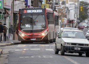 UTA levantó el paro en AMBA pero mantiene la medida en el interior